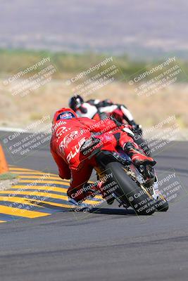 media/Oct-09-2022-SoCal Trackdays (Sun) [[95640aeeb6]]/Turn 14 Backside (1125am)/